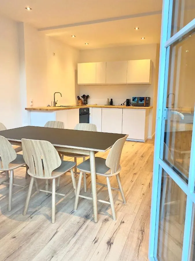 City Loft Am See Fur 2 Zum Urlaub & Home Office Bad Wiessee 0*,